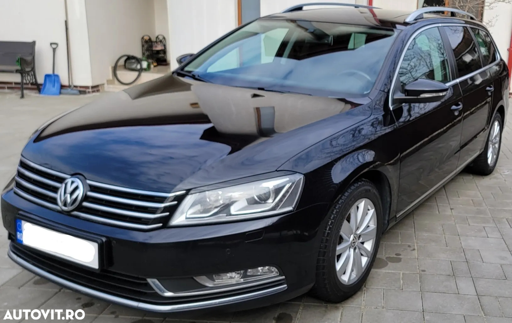 Volkswagen Passat - 2