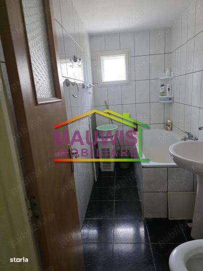 Obor / 3 mi Metrou / bl 1986 / decomandat / 2 bai/-3