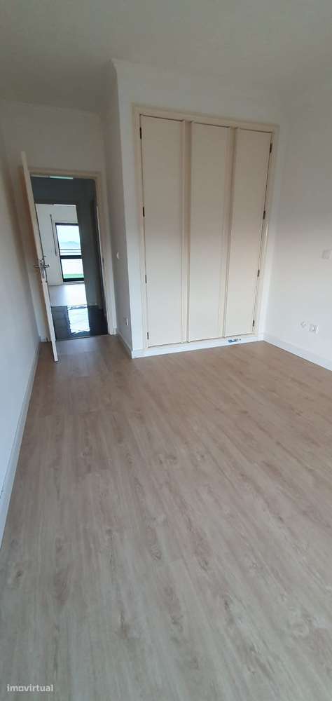 Apartamento T2 - Lomba-5