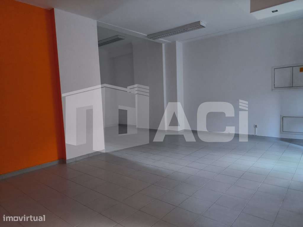 Loja- Avenida Marquês de Pombal - Grande imagem: 4/12