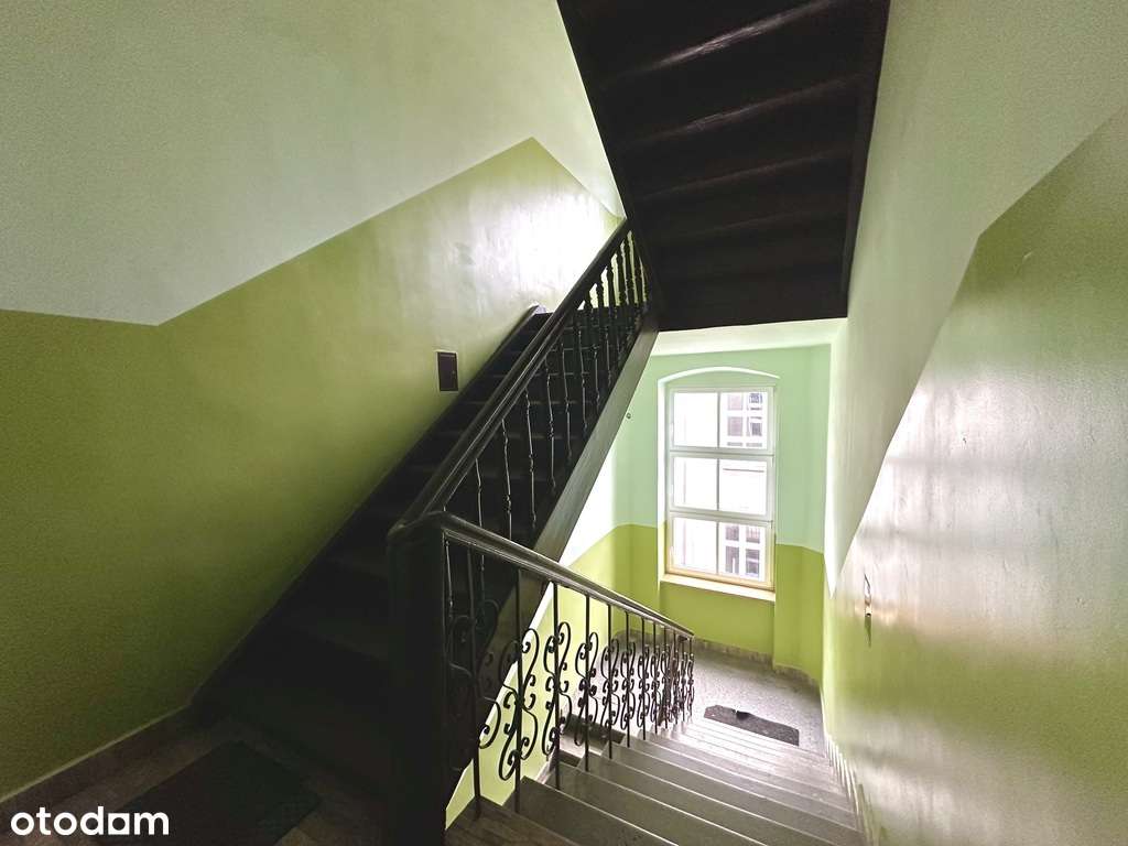 ul. A. Struga, kamienica z 1890r., 85m2, 3pokoje-14