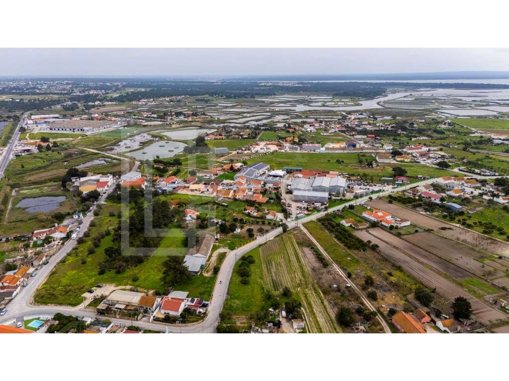 Terreno de 1.210 m² em zona tranquila na Gâmbia-Pontes-Alto da Guer... - Grande imagem: 3/13