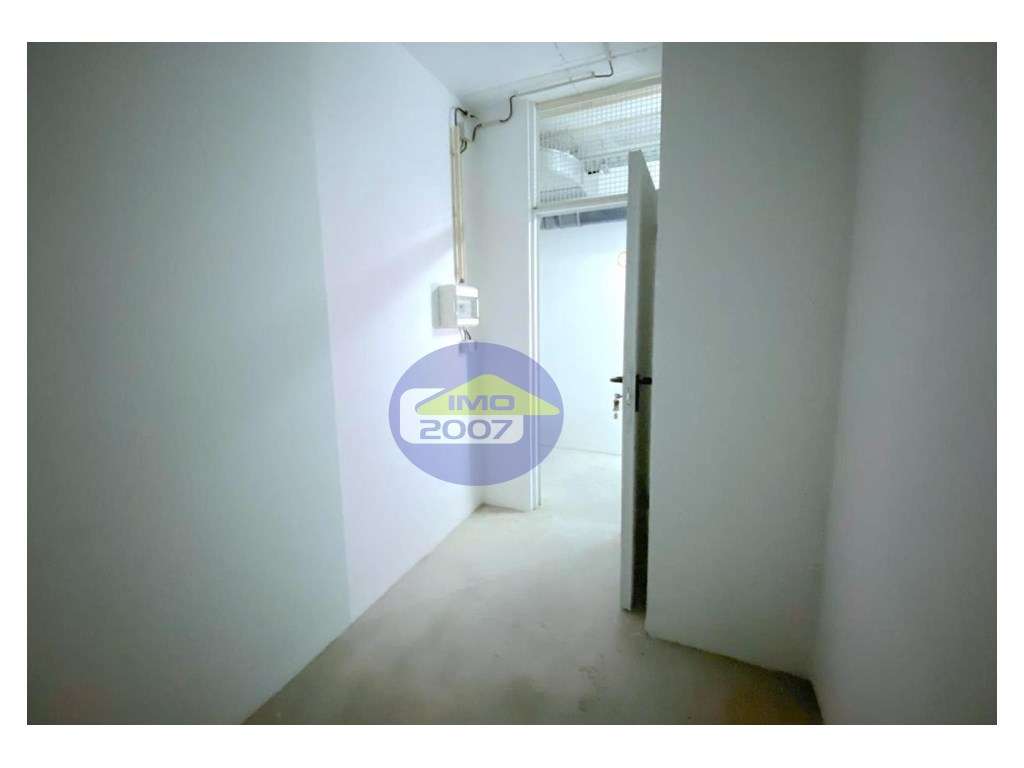 Apartamento T1 em Oliveira do Douro-11