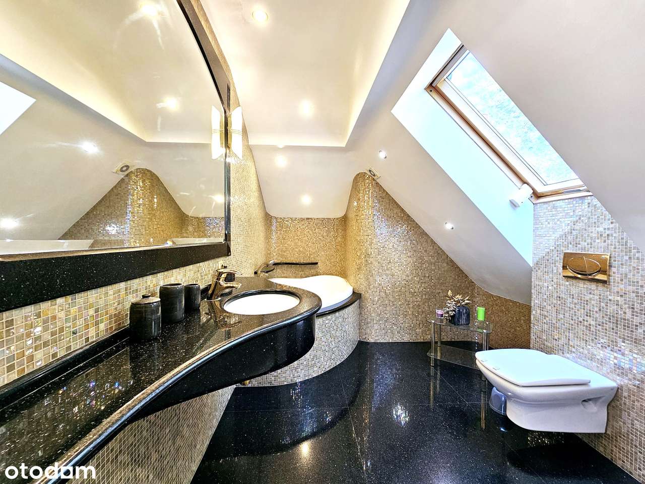 Dom wolnostojący 250 m2/Urzut/Nadarzyn/Warszawa/Zamiana na mieszkania-15