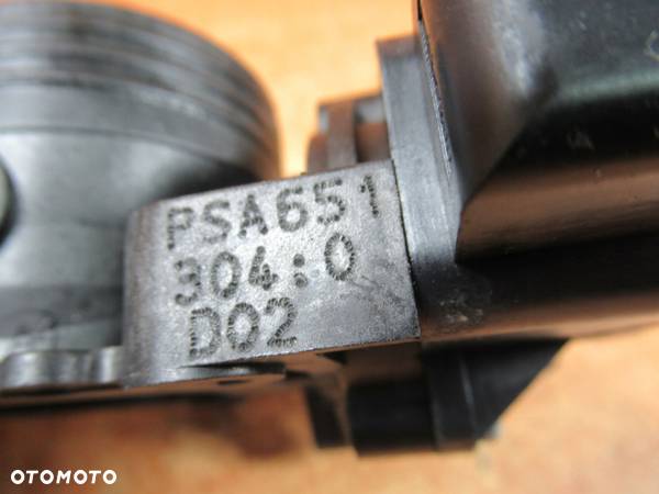 PRZEPUSTNICA CITROEN BERLINGO 1,1 8V C2 C3 1,4 8V B35/00 PSA651 9642473280 - 3