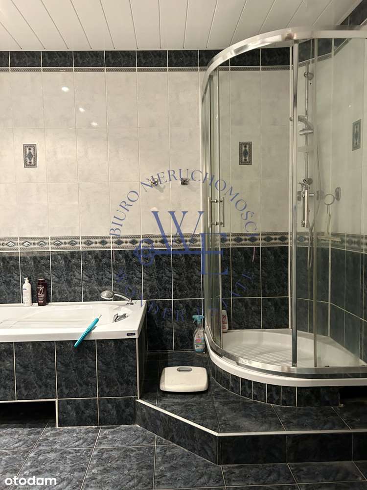 Przestronne, rozkładowe mieszkanie trzypokojowe-11