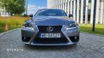 Lexus IS 300h - 6