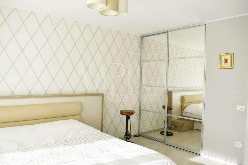 Apartament 3 camere de vanzare in Rogerius Oradea, Oradea - Imagine principală: 4/12