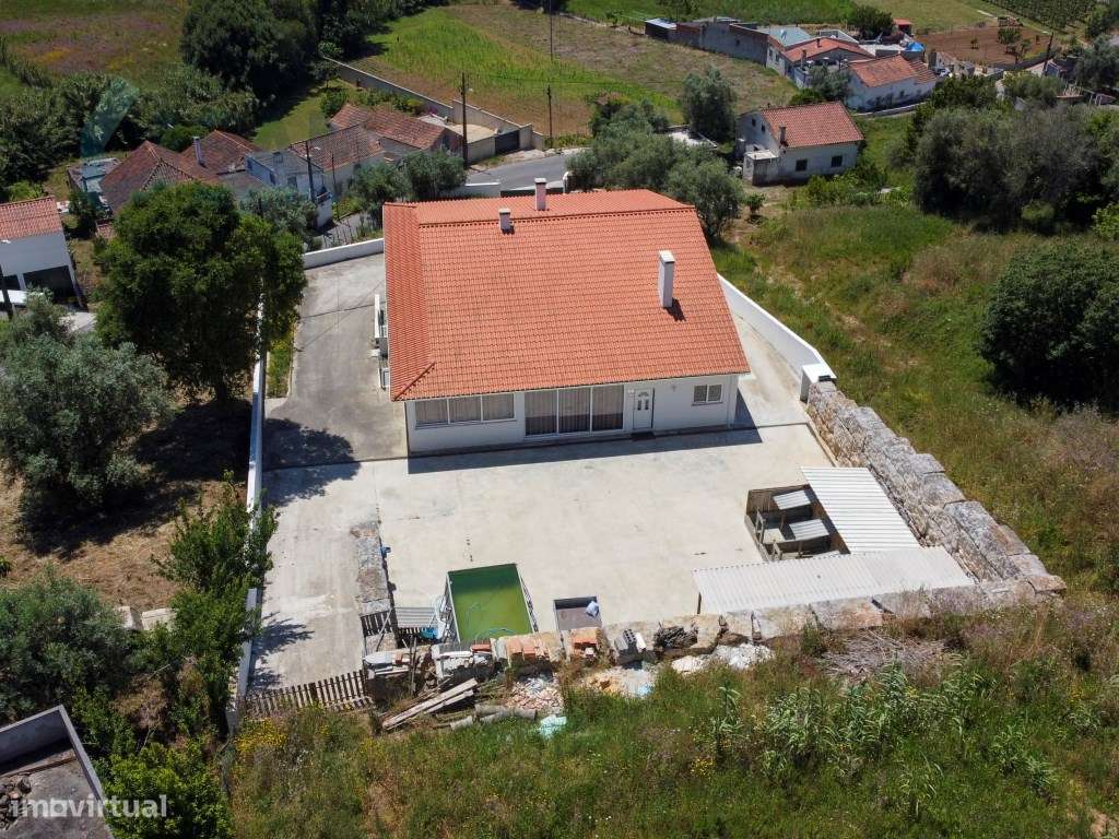 Moradia T3 com garagem em Alcobaça - Grande imagem: 3/35