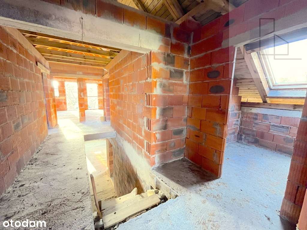 Atrakcyjny dom w budowie, na działce pod lasem!-13