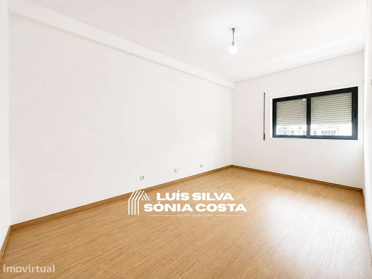 Apartamento T3 Completamente Remodelado | Elevador | Varandas |...-24