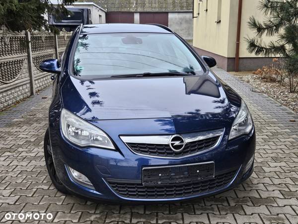 Opel Astra - 2