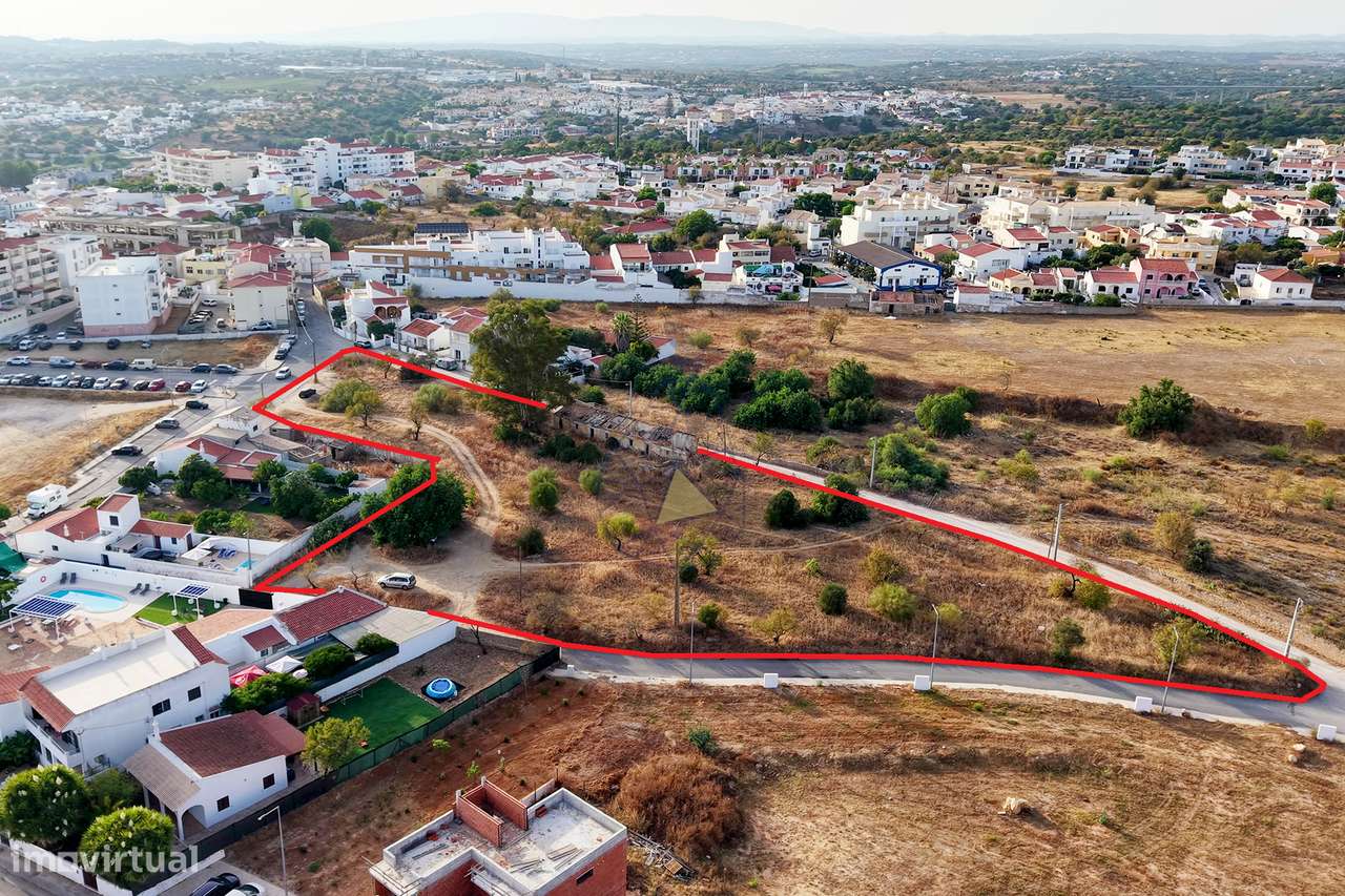 Lote de Terreno Urbano para a construção de 14 Moradias  em Pera - Arm - Grande imagem: 1/19