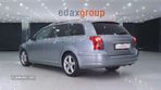 Toyota Avensis SW 2.2 D-4D - 4