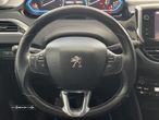 Peugeot 2008 1.2 PureTech Allure Grip Control - 23