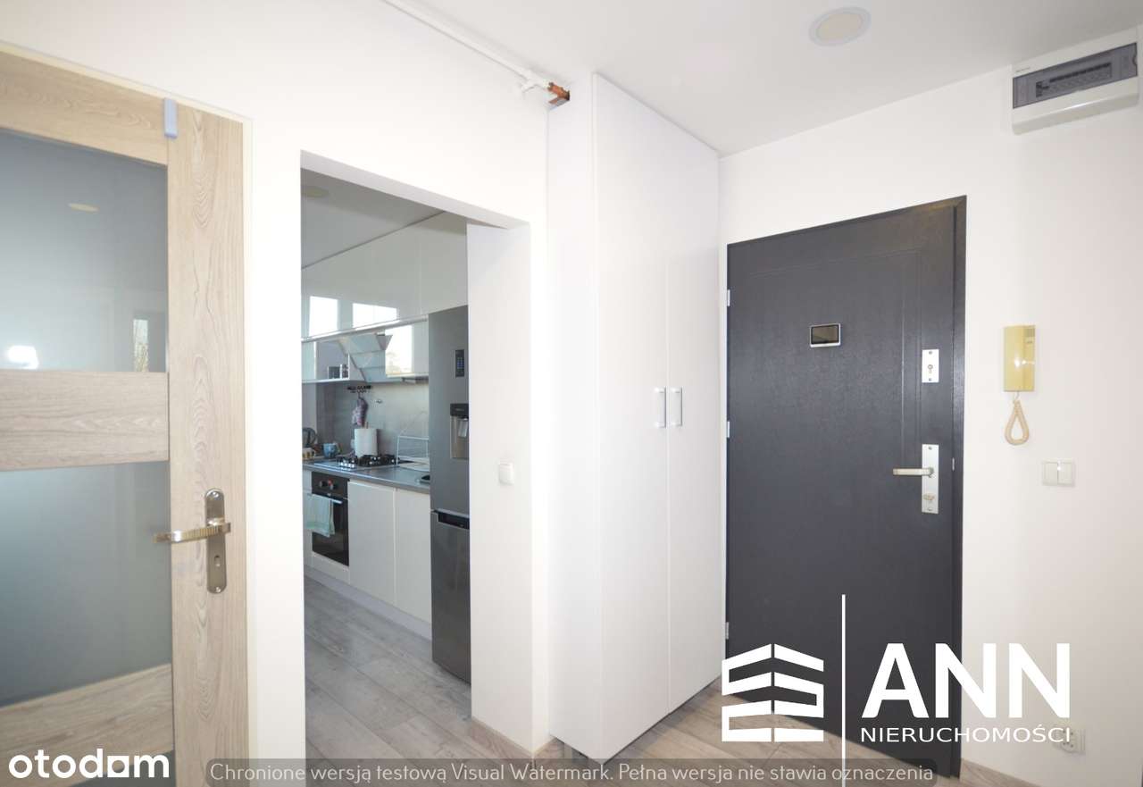 Komfortowe mieszkanie z balkonem na osiedlu Arki Bożka-17