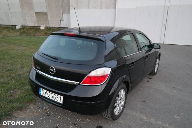 Opel Astra III 1.8 Elegance - 4