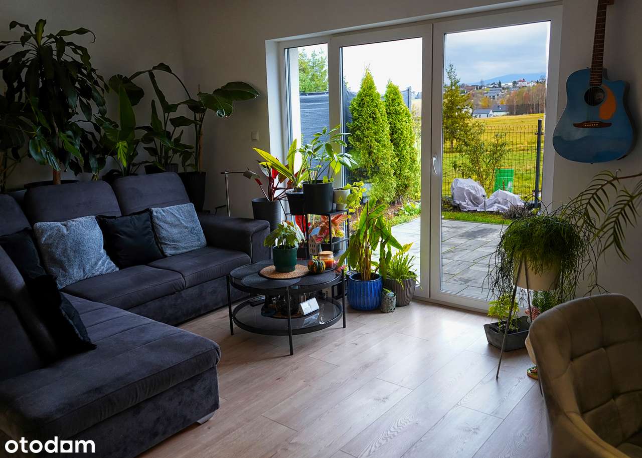 Sprzedam dom w zabudowie, piętrowy do zamieszkania. - Pełny obrazek: 4/20