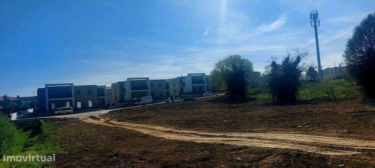 Vendo terreno 3136 m2 para Habitações - Grande imagem: 4/4