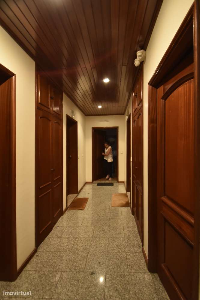 Apartamento T1+1 para alugar em Vila Nova de Gaia - Grande imagem: 4/27