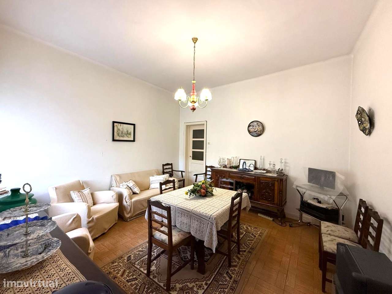 Moradia T4 no Centro de Ovar-11