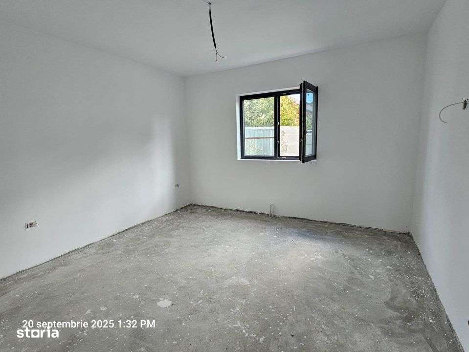 Casa deosebita zona mediana loc. Lumina-8