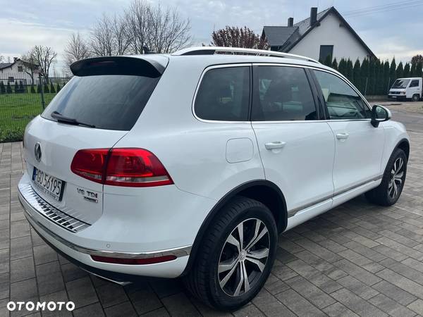 Volkswagen Touareg 3.0 V6 TDI SCR Blue Motion DPF Automatik - 28