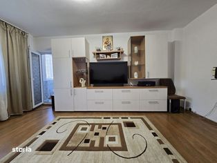 Apartament 3 camere, decomandat zona Piata Mihai Viteazu