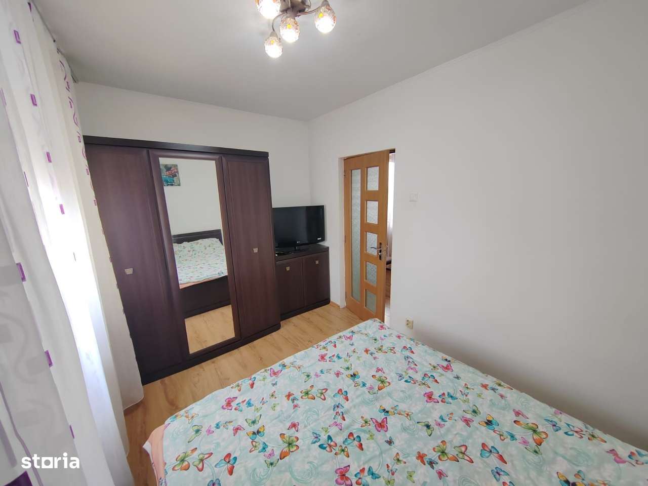 Titan Metrou 1 Decembrie-4