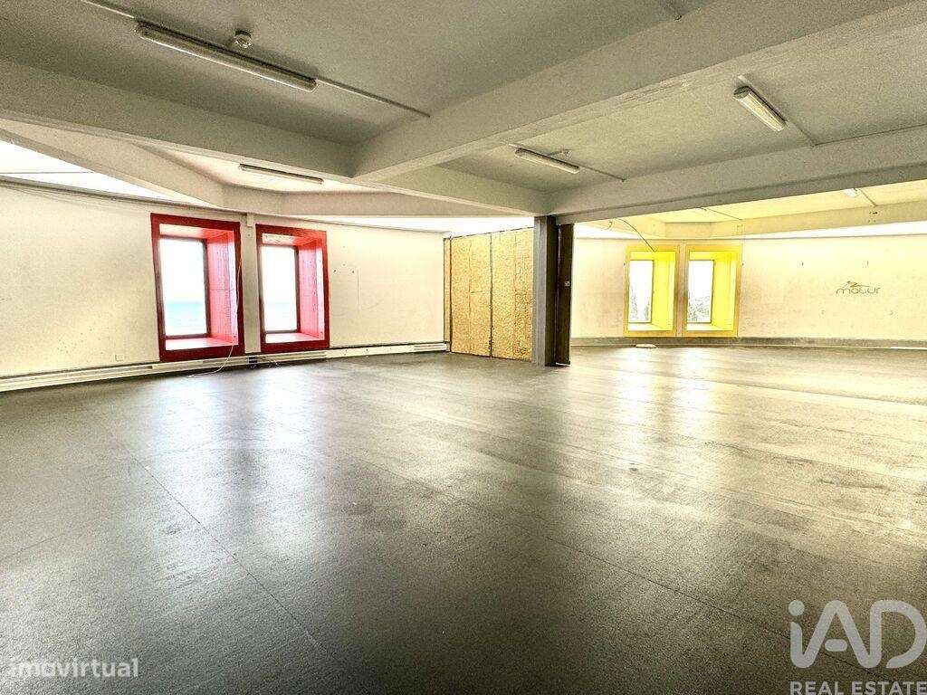 Loja / Estabelecimento Comercial em Água de Pena de 532,00 m2 - Grande imagem: 5/30