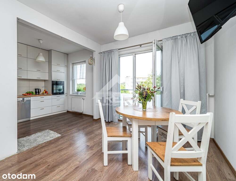 Na sprzedaż mieszkanie 3 pokojowe-niski czynsz!-3