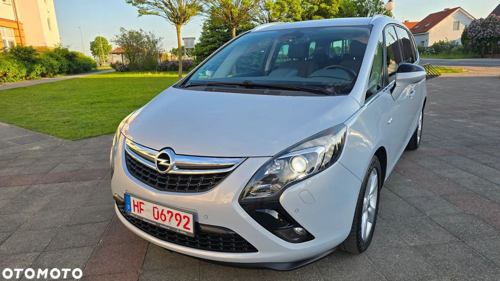 Opel Zafira C 2014
