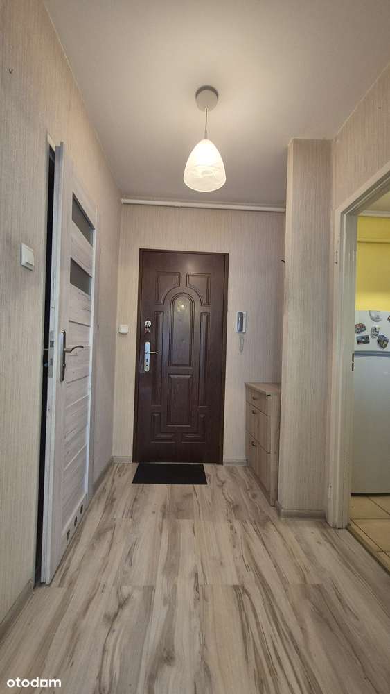 Kawalerka z osobną kuchnią  na parterze w Rybniku-Nowinach!!-8