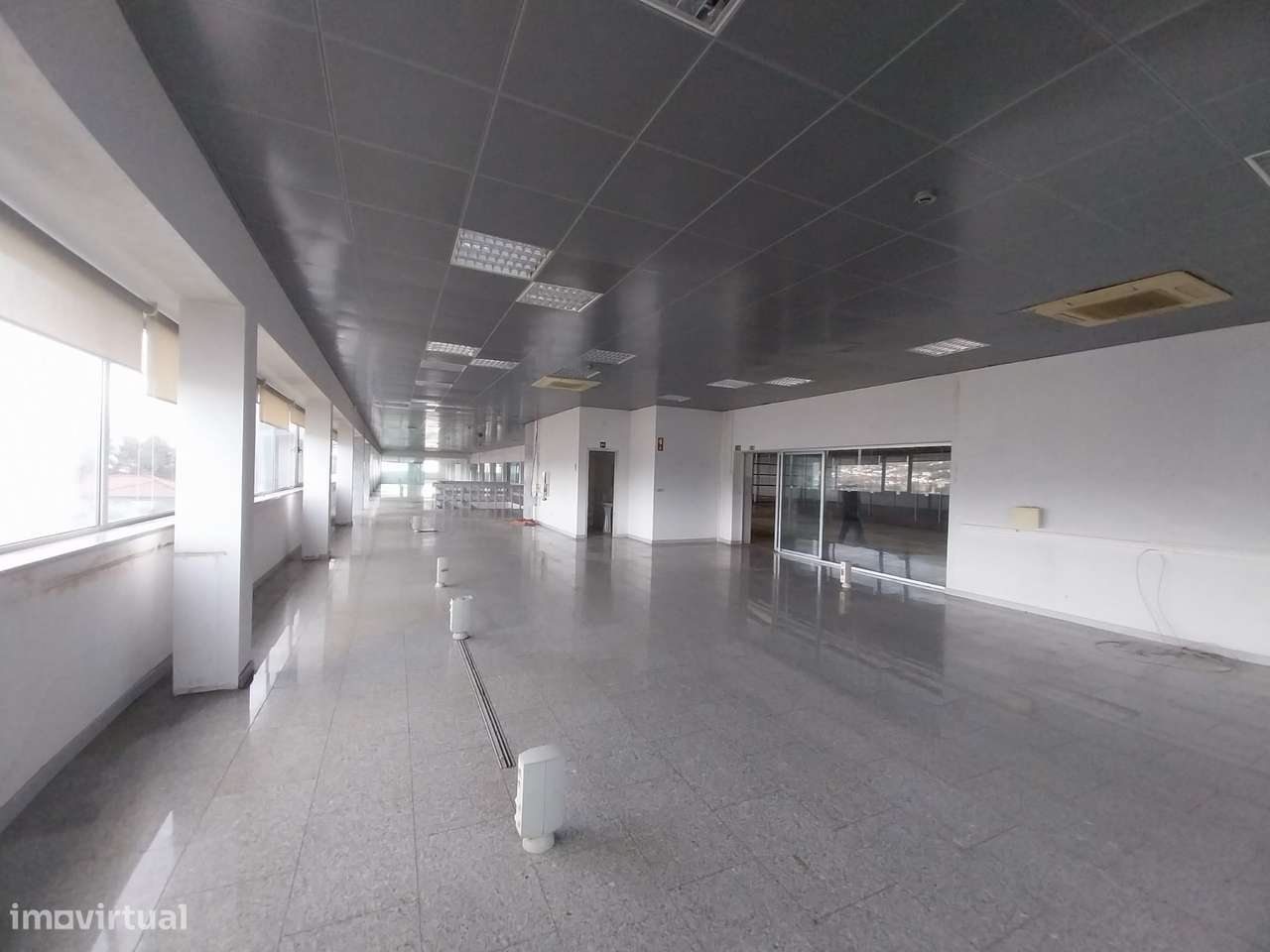 Armazén em Vila Nova de Famalicão, Mogege-6