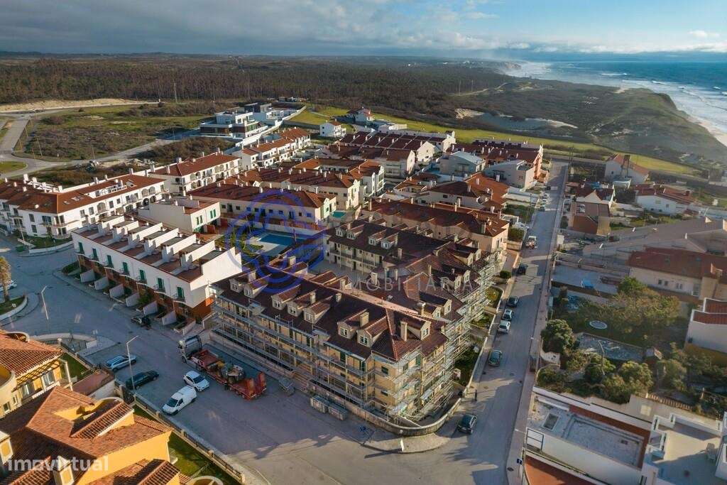 Apartamento T1 + 2  com garagem fechada a 2 minutos da praia, Pataias - Grande imagem: 2/37