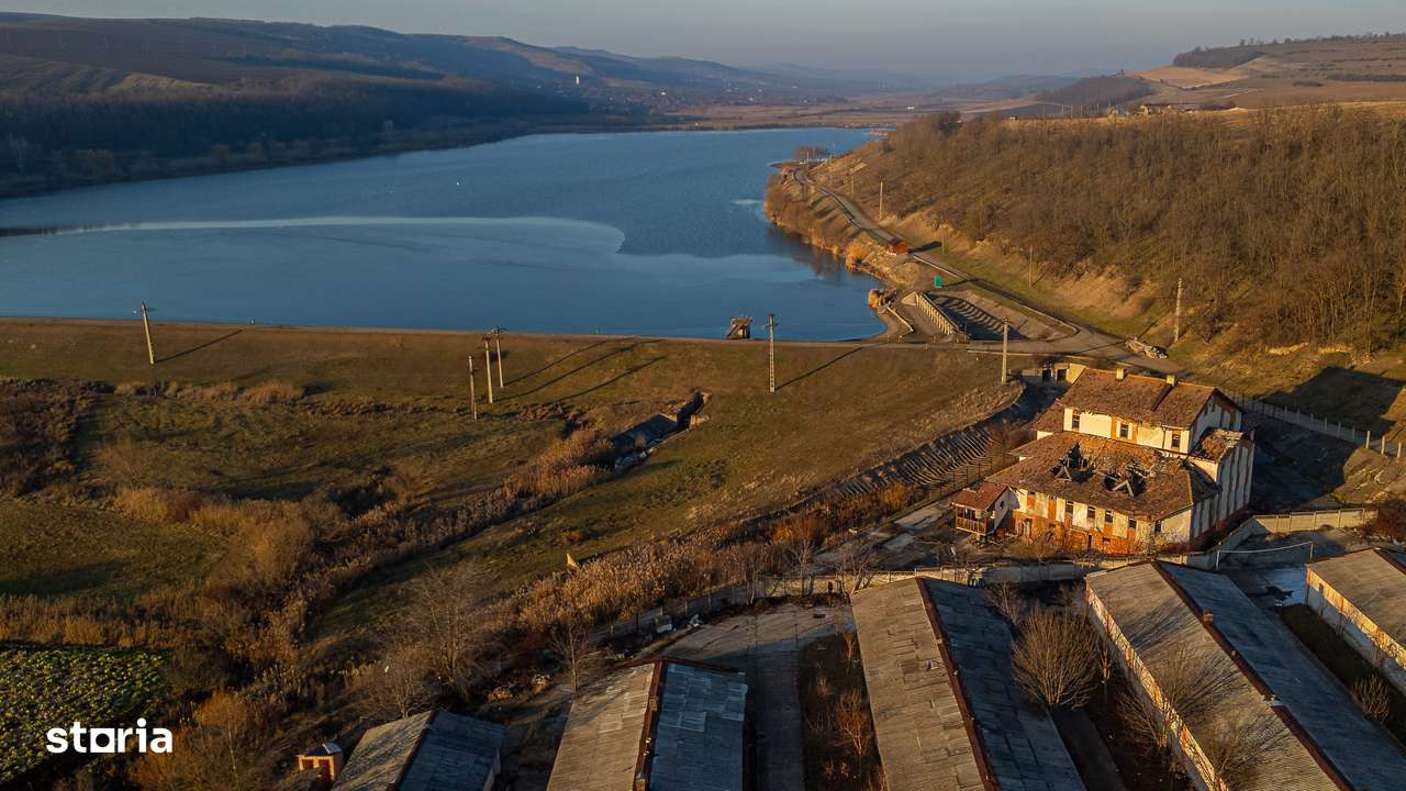 Fosta Ferma a Partidului de la Horgesti - de vanzare - Imagine principală: 2/20