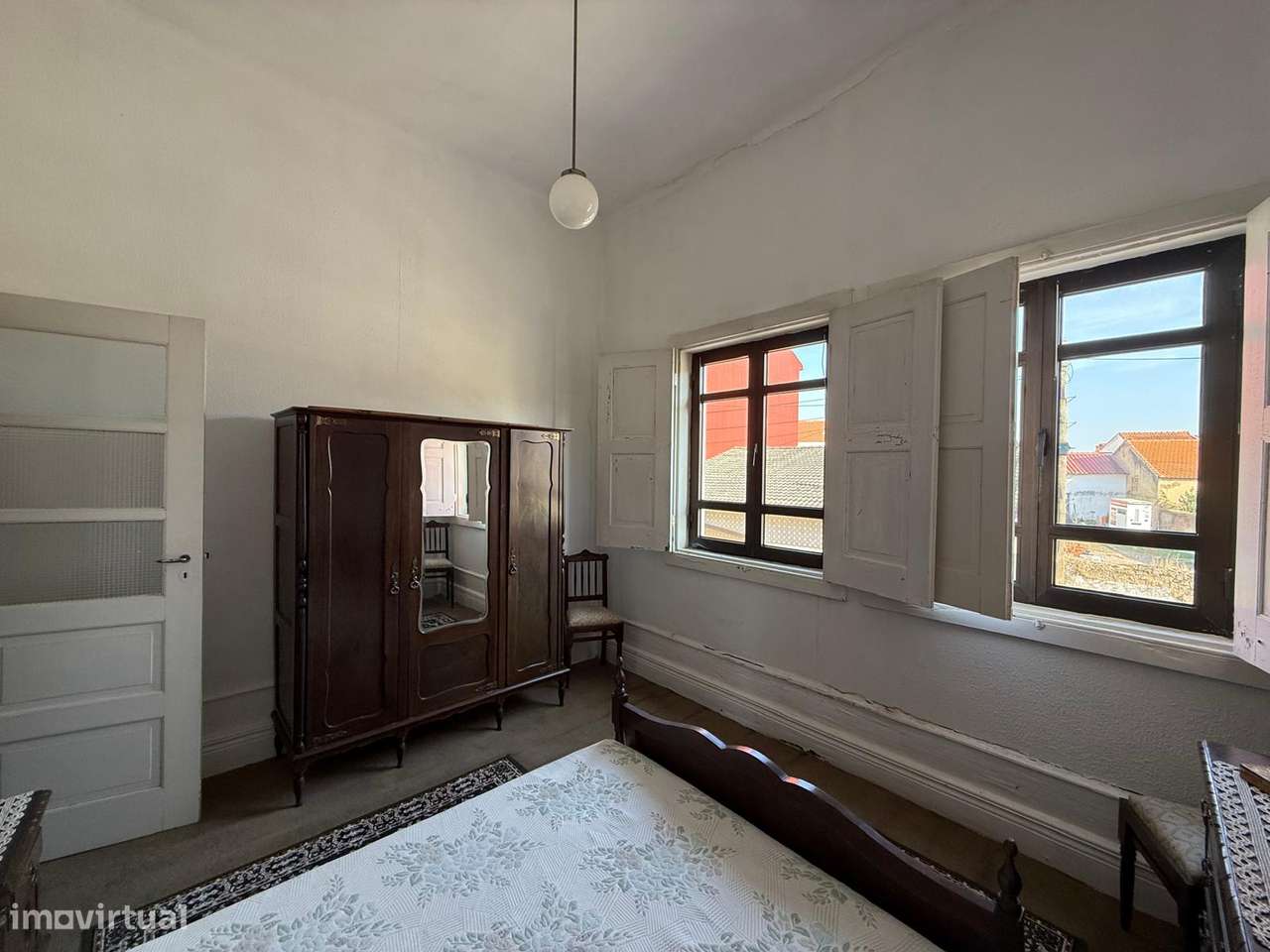 Moradia T4 no Centro de Ovar-24