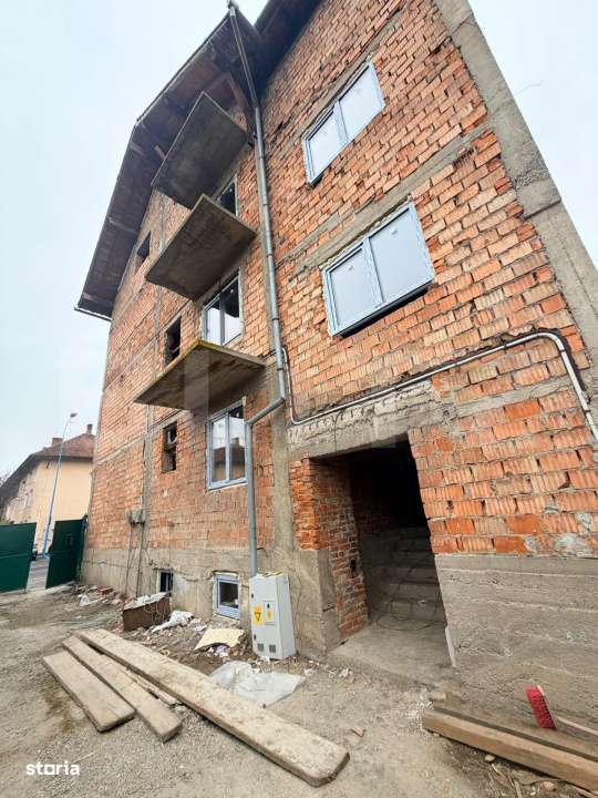 APARTAMENTE DE VANZARE, 75 MP, ZONA TRACTORUL - 170.000 - Imagine principală: 3/6