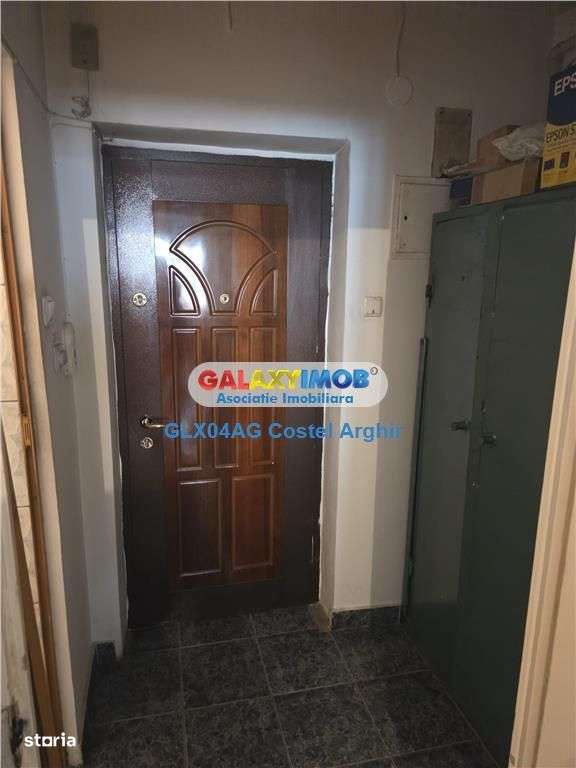 Vindem garsoniera in zona centrala Republicii cu Maior Sontu - Imagine principală: 4/11