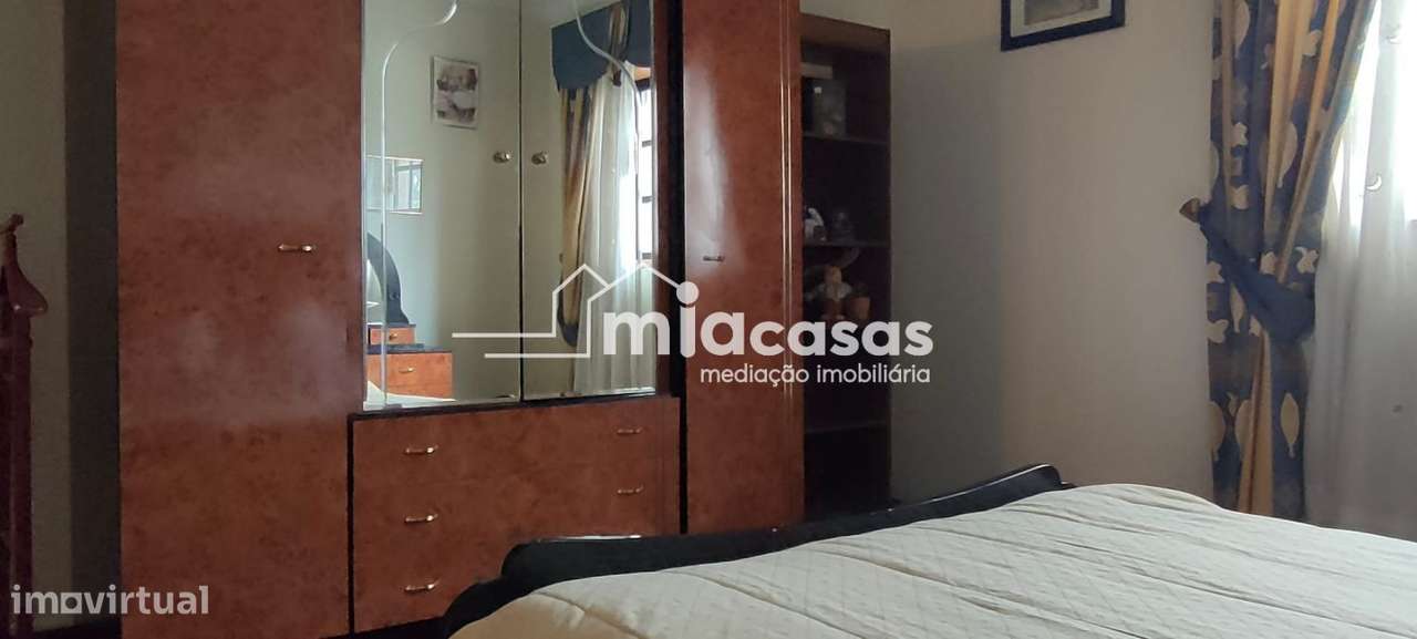 Moradia T4 - Zona de Oiã-32