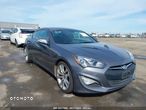 Hyundai Genesis Coupe 3.8 V6 Executive - 2