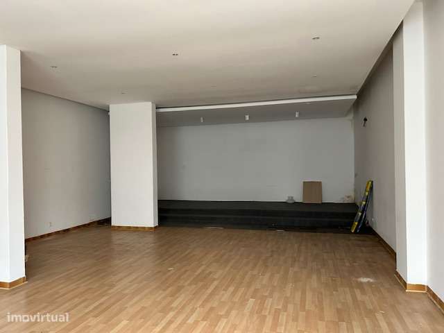 Loja Cruz de Pau - Grande imagem: 4/11