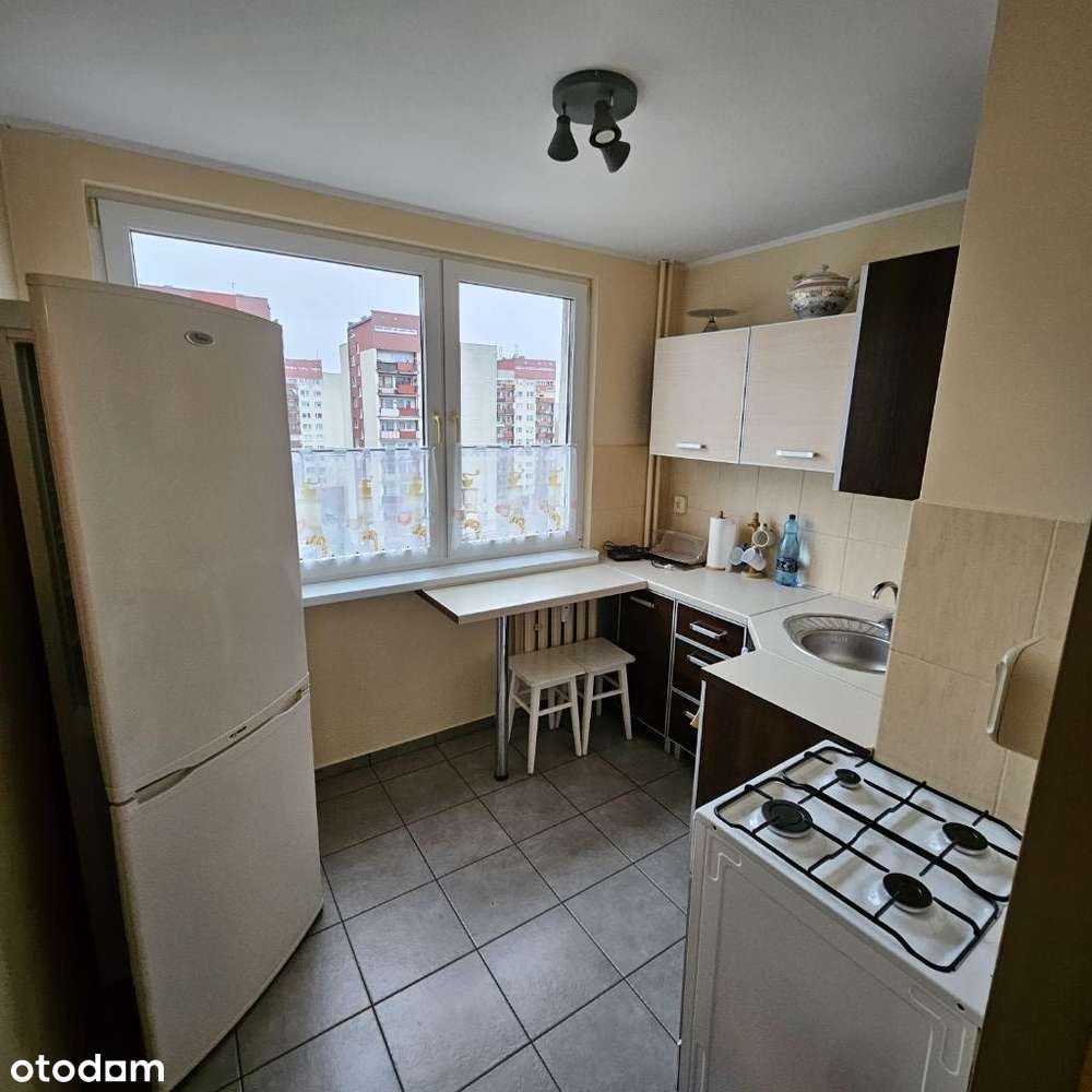 Sprzedam 2 pokojowe z dużym balkonem - Pełny obrazek: 2/15