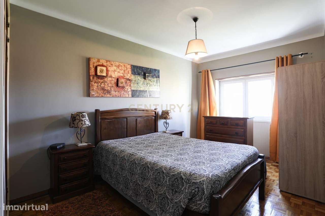 Apartamento T2 em Montijo com Vista para a Cidade-8