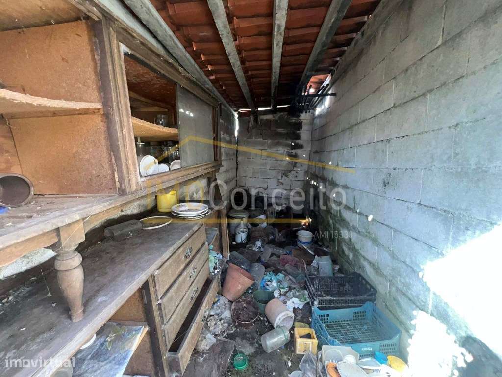 Moradia T2| Quintal| Carvoeiro| Maçao-23