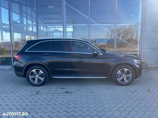 Mercedes-Benz GLC 250 d 4Matic 9G-TRONIC - 9