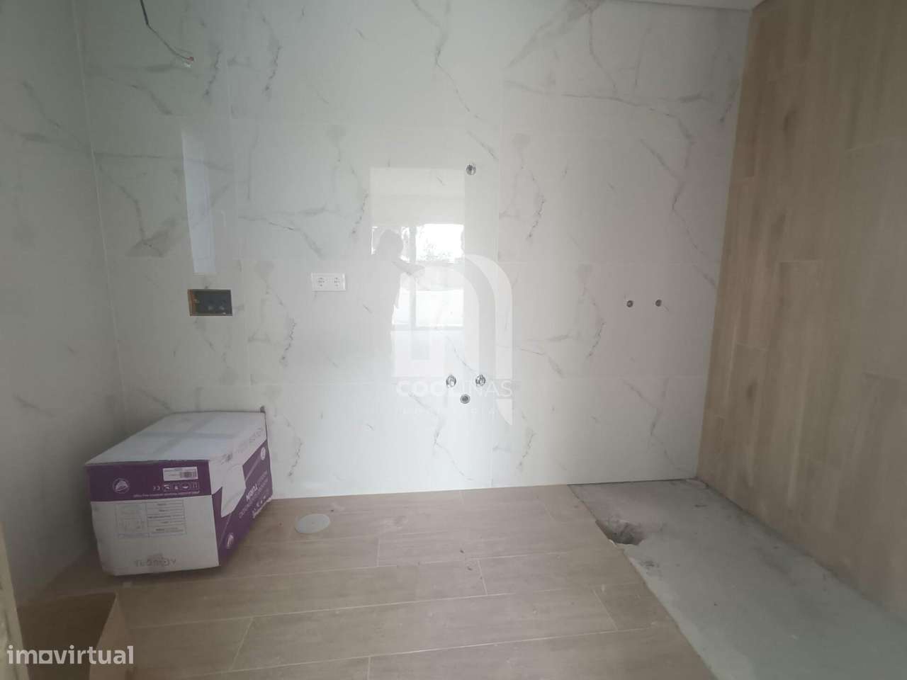 Fantástica Moradia Térrea T3+1 com Piscina de água salgada e aquecida.-19