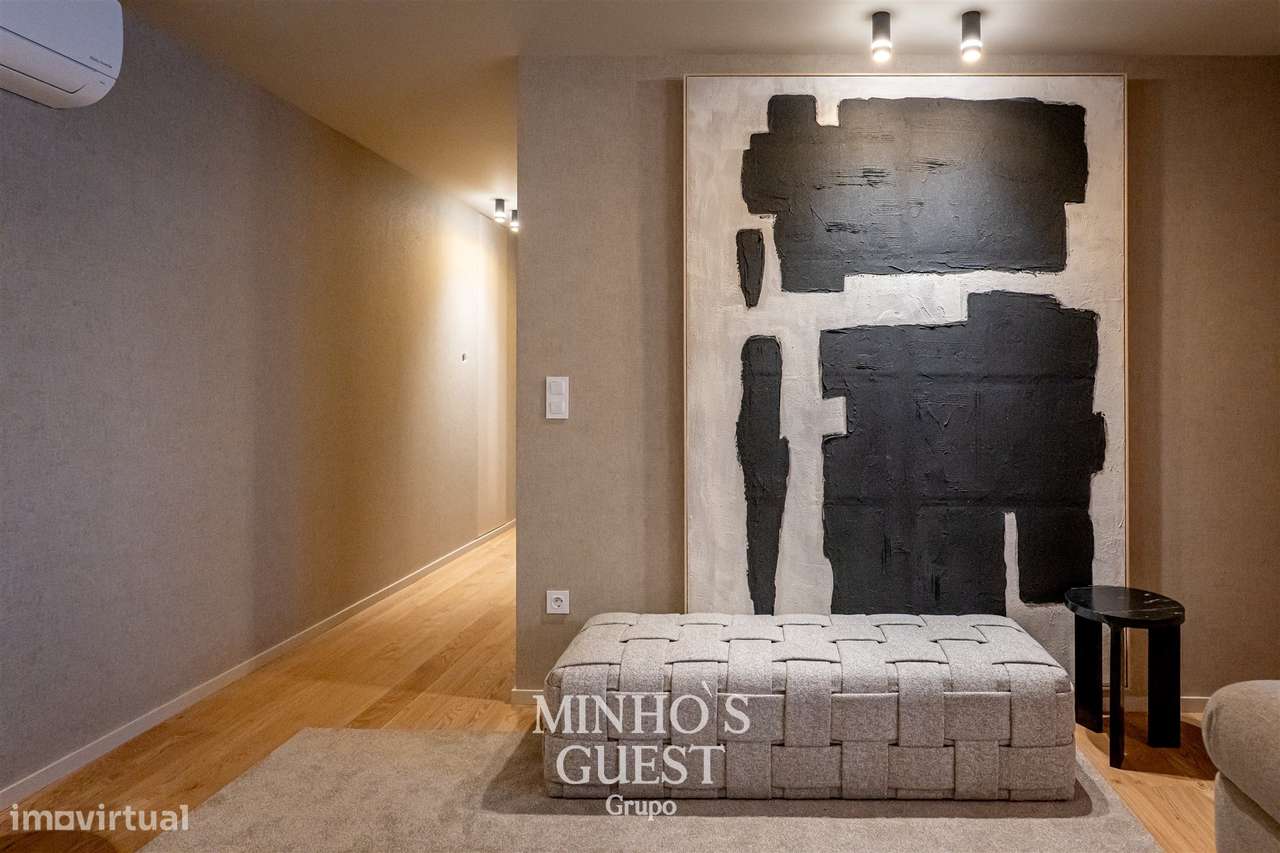 Apartamento T1 de Luxo c/ AC, Elevador e Garagem - Matosinhos-14