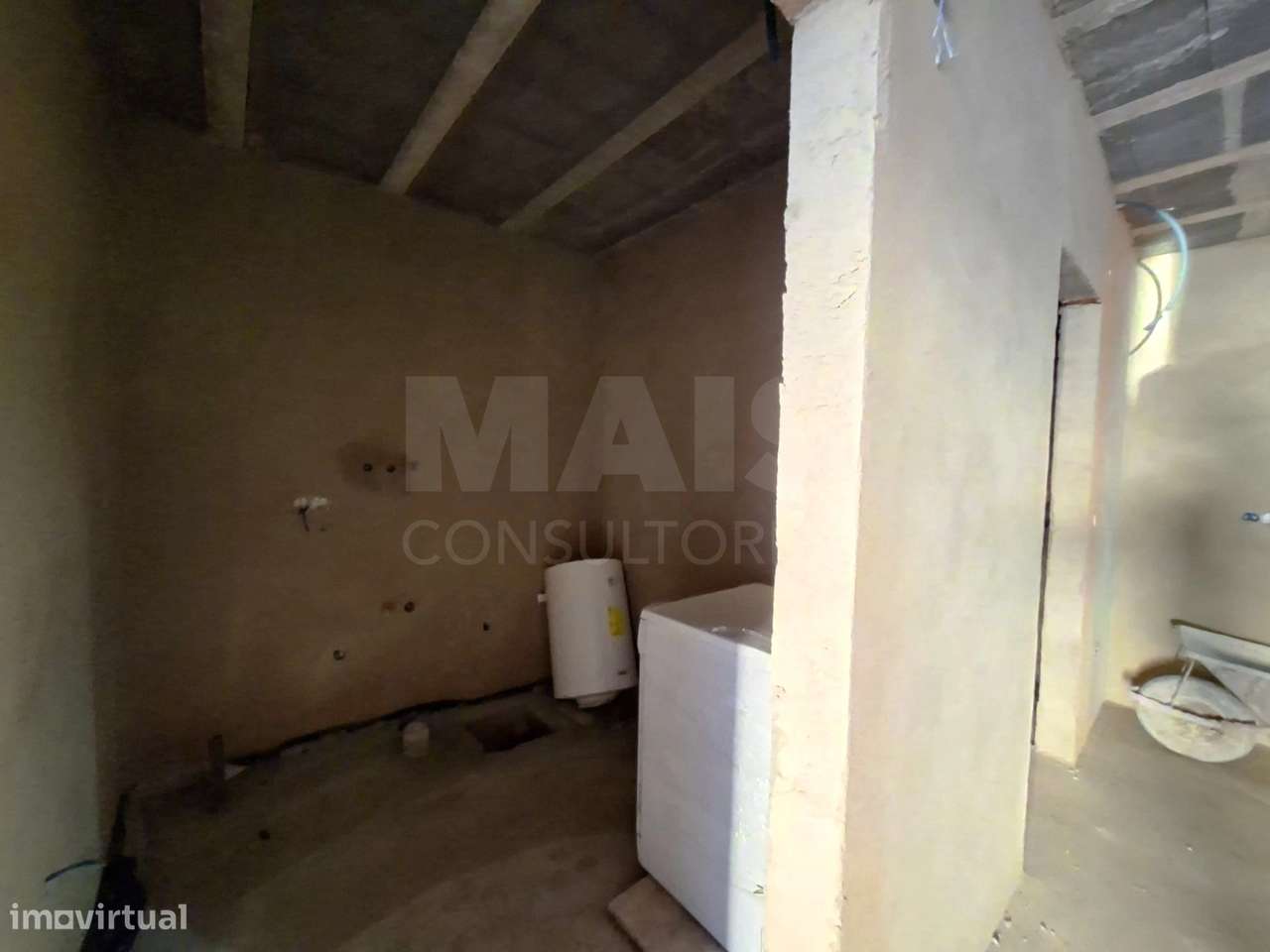 Moradia T1 + Sótão em Peral- Cadaval - Grande imagem: 5/9