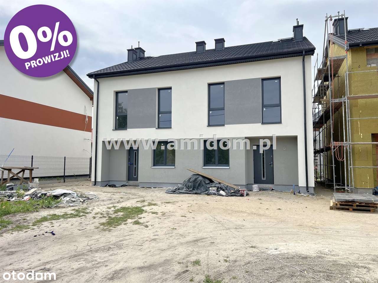 Połowa bliźniaka - 5 pokoi+poddasze, blisko PKP